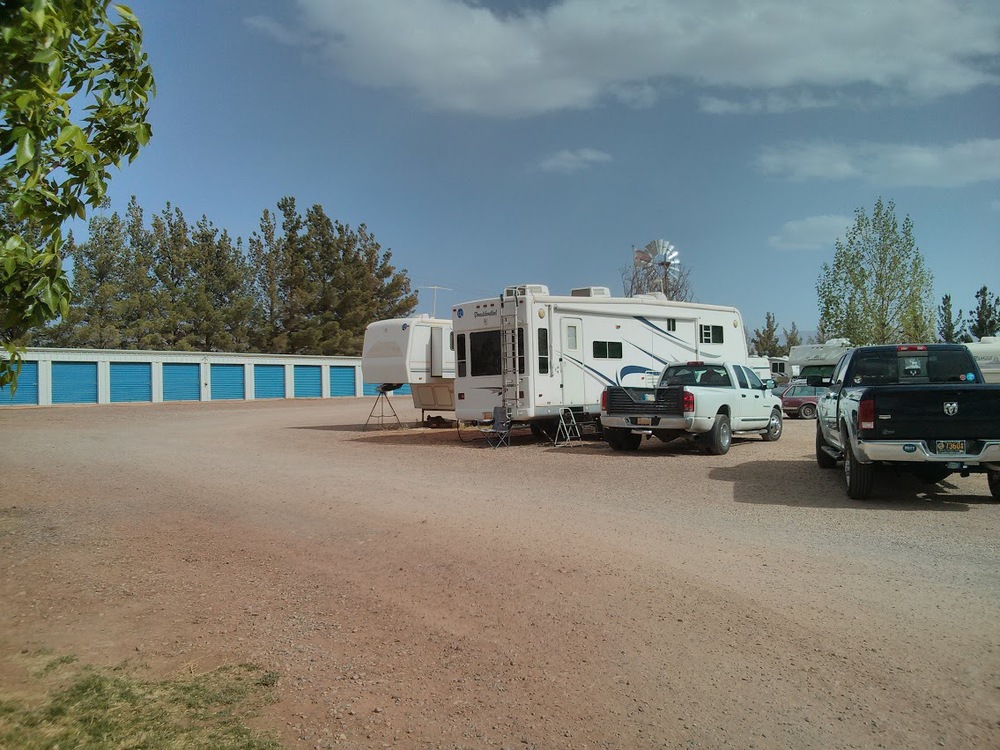 This is what the Edgington RV park looks like. Very plain. (Not my RV)