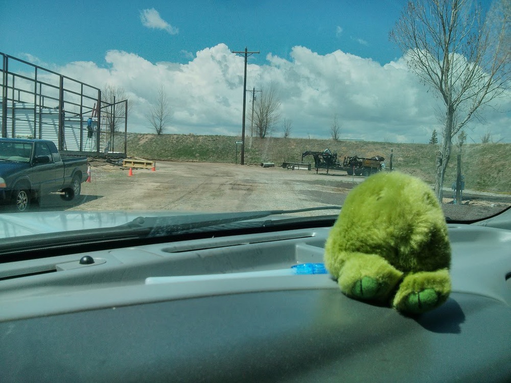 This is where I spent the last week. To be fair, I did move to the far corner of the park- to my left are actual RVs and RV spaces, even if they're not any more photogenic than this direction.